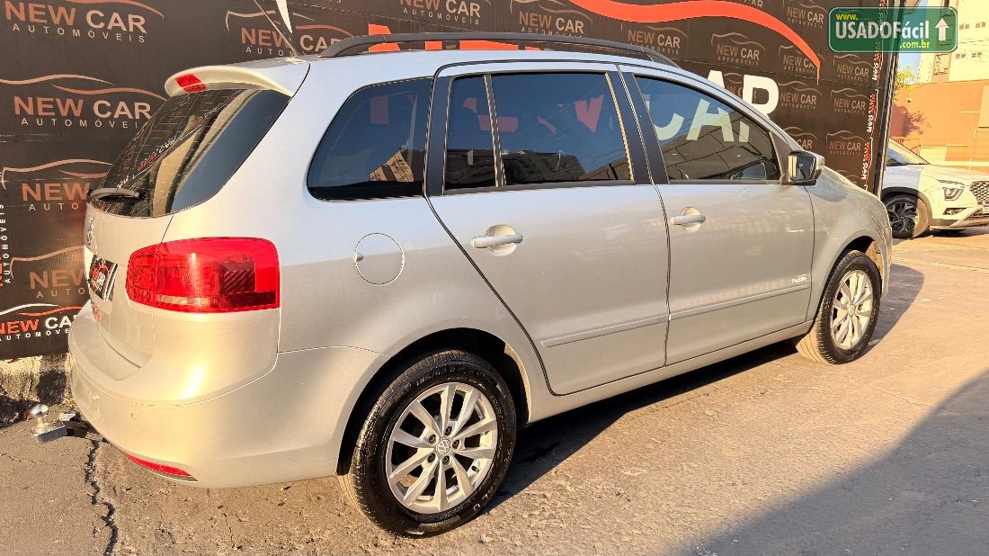Volkswagen Spacefox Trend 1.6 Total Flex 2014/2014 — foto 8 de 14