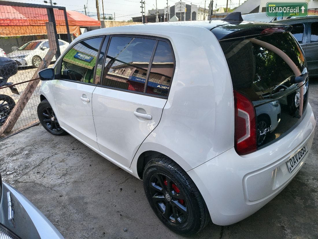 Volkswagen Up! Take 1.0 Total Flex 5P 2014/2014 — foto 4 de 5