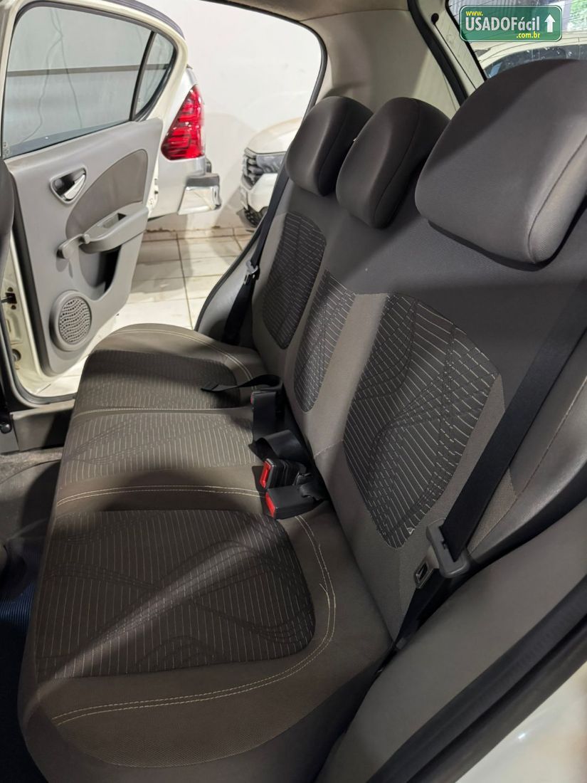 Fiat Palio Attractive 1.4 EVO Fire Flex 5P 2013/2014 — foto 11 de 12