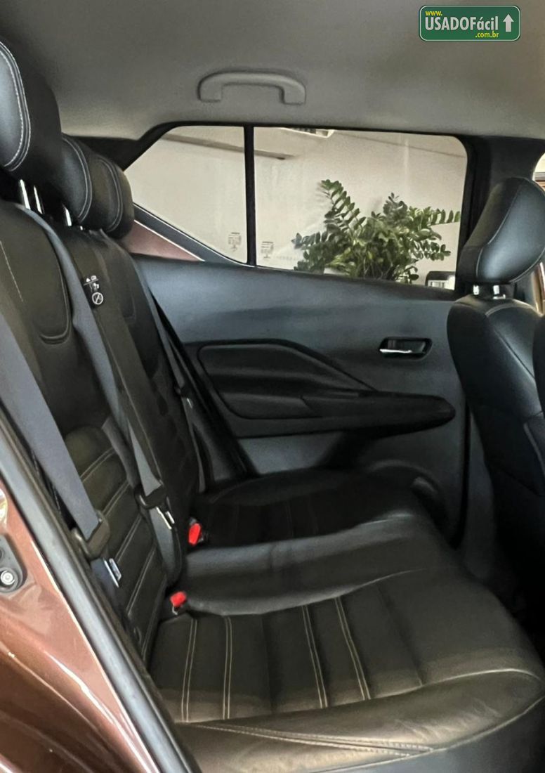 Nissan Kicks SV 1.6 Automático FlexStar 2017/2018 — foto 12 de 13