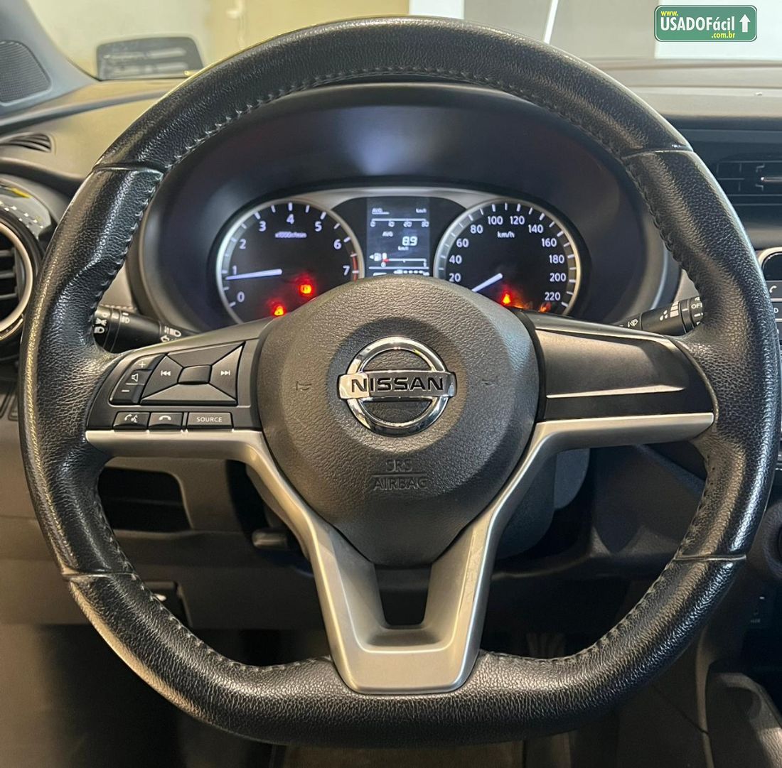 Nissan Kicks SV 1.6 Automático FlexStar 2017/2018 — foto 13 de 13