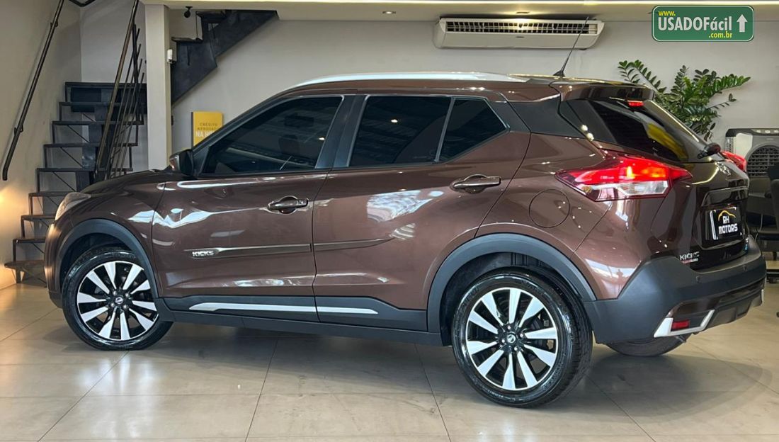 Nissan Kicks SV 1.6 Automático FlexStar 2017/2018 — foto 6 de 13
