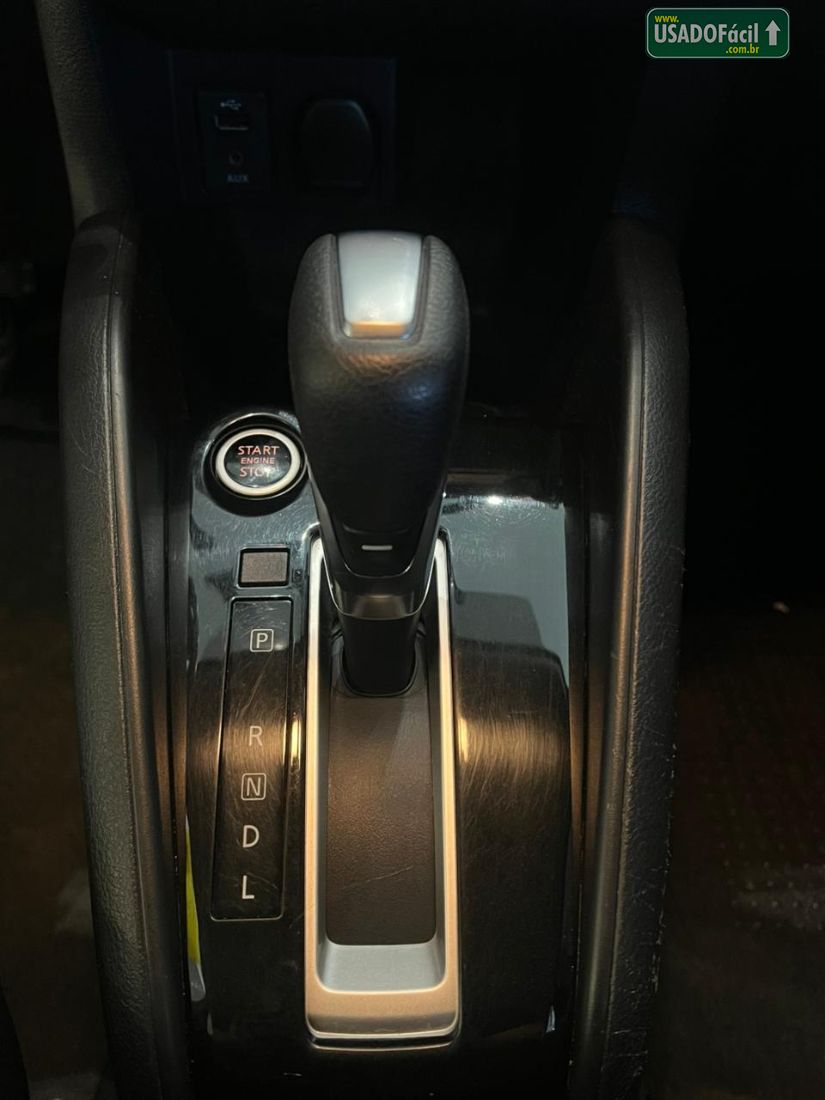 Nissan Kicks SV 1.6 Automático FlexStar 2017/2018 — foto 7 de 13