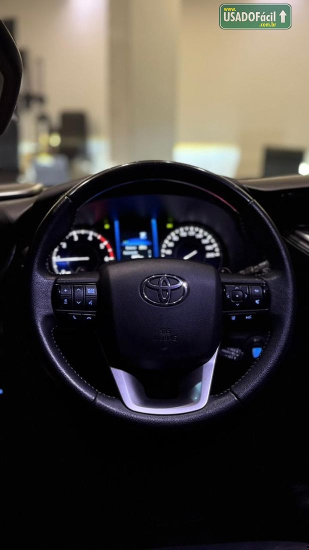 Toyota Hilux SW4 SRX 2.8 4x4 TDI Automático Diesel 2022/2022 — foto 12 de 14