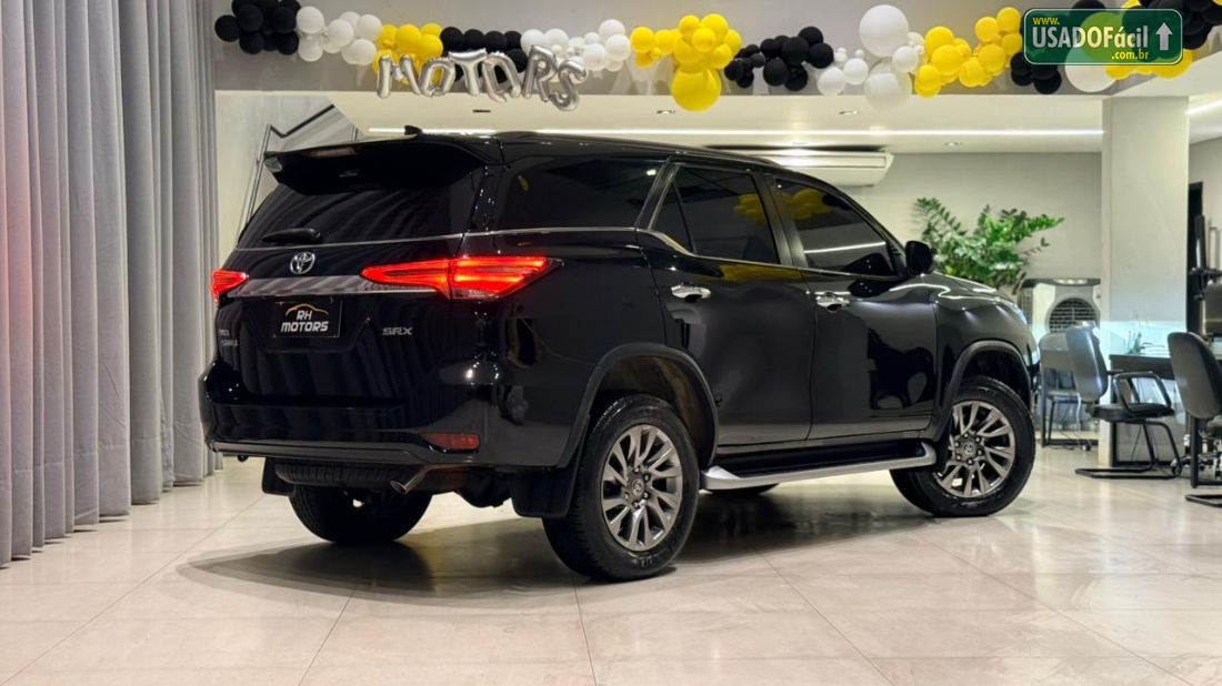 Toyota Hilux SW4 SRX 2.8 4x4 TDI Automático Diesel 2022/2022 — foto 4 de 14