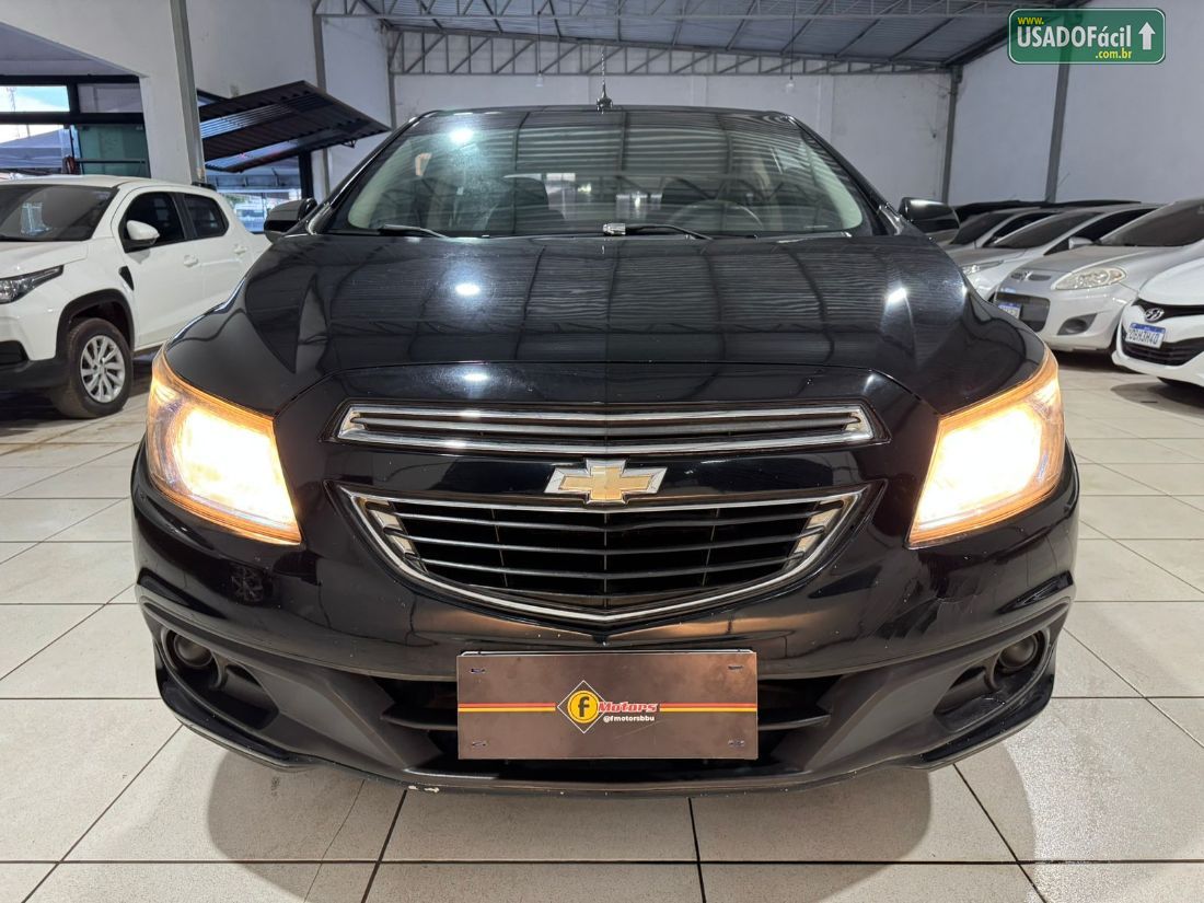 CHEVROLET/GM Prisma Sedan LT 1.4 FlexPower 2013/2014 — foto 2 de 13