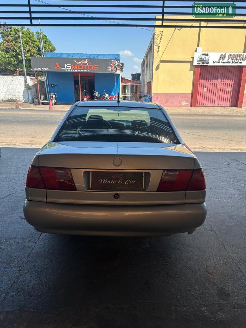 Volkswagen Santana 1.8 Mi 2000/2000 — foto 6 de 6