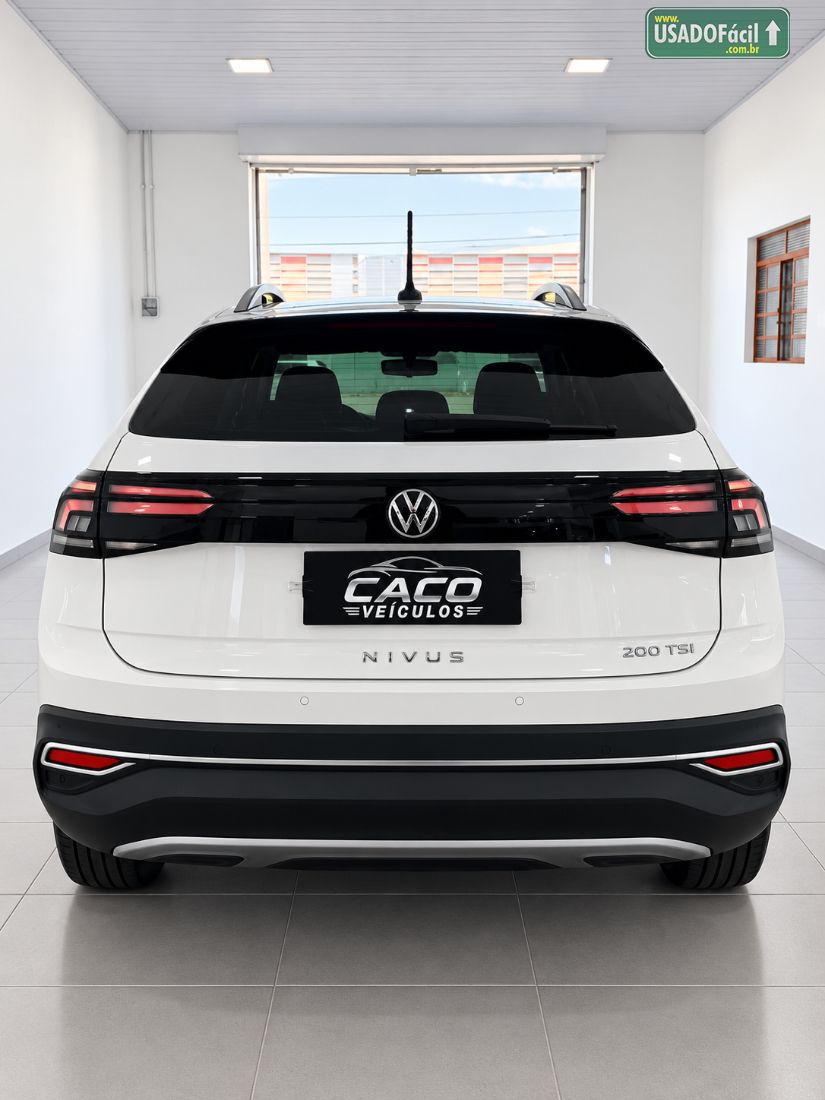 Volkswagen Nivus Highline 200 TSI Automático Flex 2023/2024 — foto 6 de 13