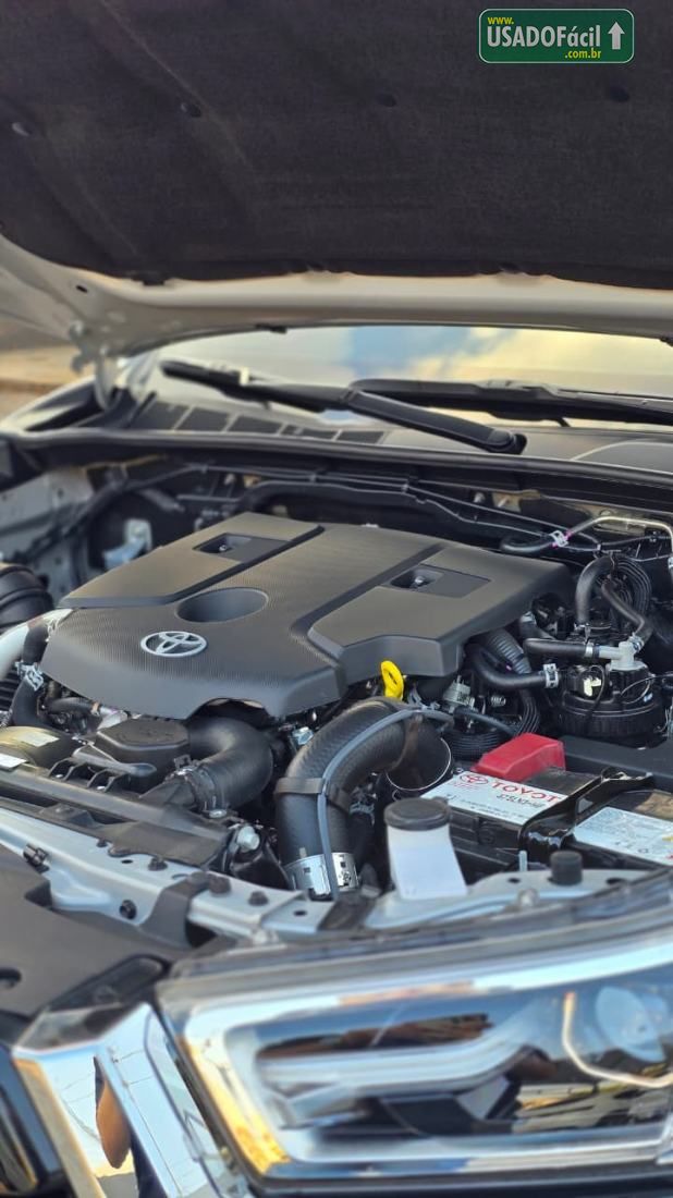 Toyota Hilux SRX Limited CD 2.8 4x4 TDI Automático Diesel 2022/2023 — foto 16 de 17