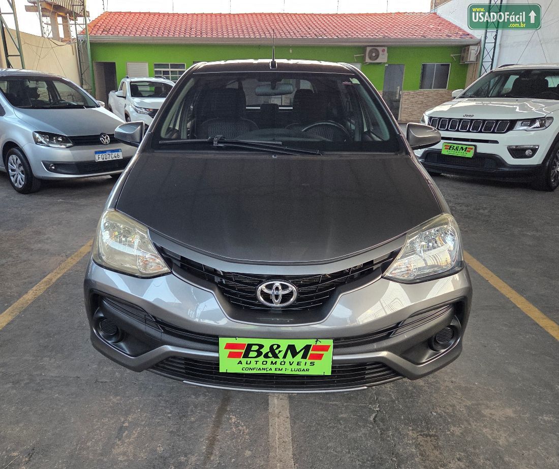 TOYOTA ETIOS HATCH X 1.3 MECÂNICO FLEX 2017/2018 — foto 2 de 14