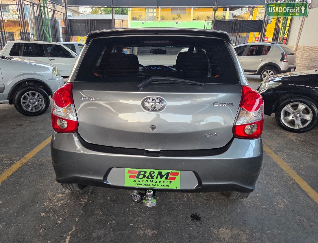 TOYOTA ETIOS HATCH X 1.3 MECÂNICO FLEX 2017/2018 — foto 7 de 14