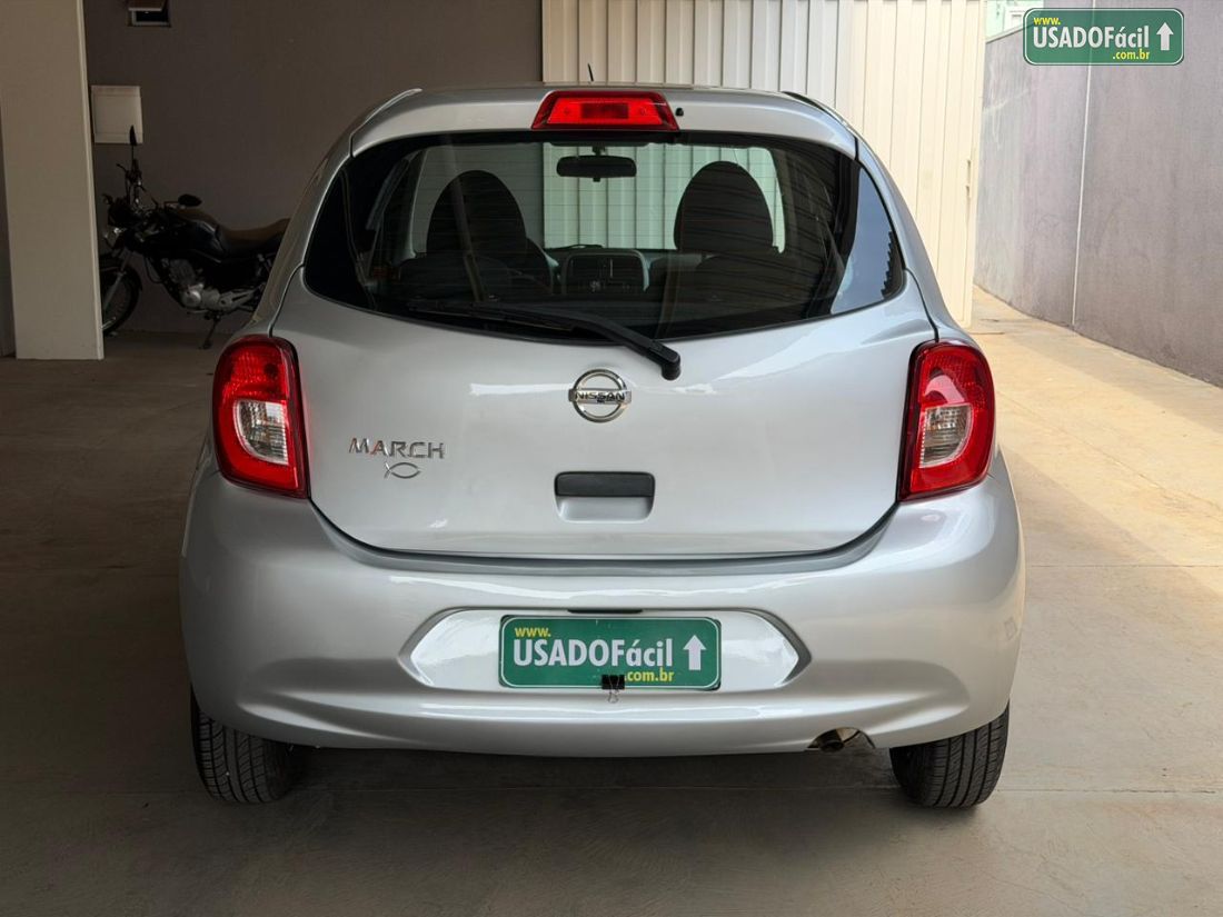 Nissan March S 1.0 5P Flex 2016/2017 — foto 4 de 16