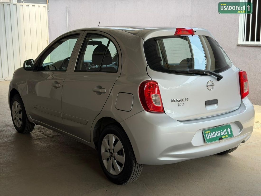 Nissan March S 1.0 5P Flex 2016/2017 — foto 6 de 16