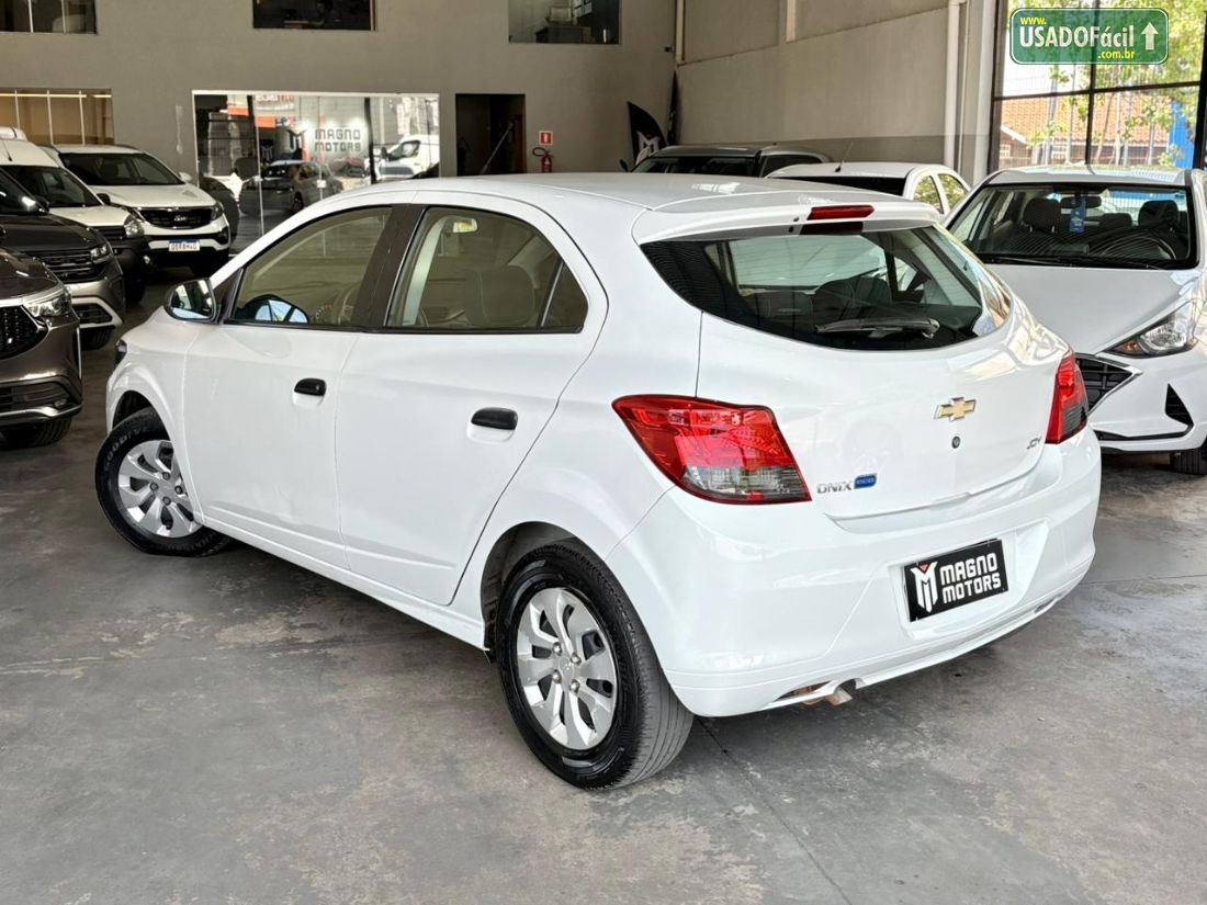 CHEVROLET/GM Onix Joy Hatch 1.0 Mecânico Flex 2018/2019 — foto 6 de 14