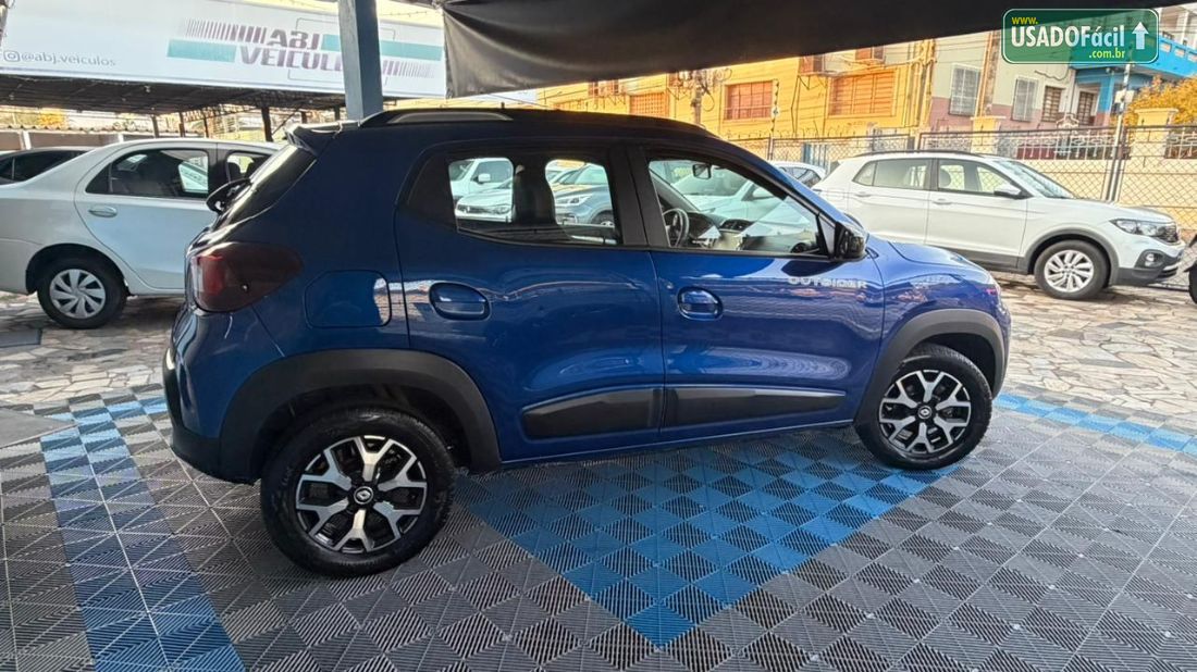 Renault Kwid Outsider 1.0 Mecânico Flex 2022/2023 — foto 5 de 11