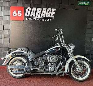 HARLEY-DAVIDSON SOFTAIL DeLuxe FLSTN