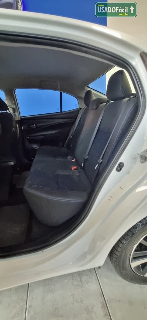 Toyota Yaris Sedan XL Live 1.5 Automático Flex 2020/2021 — foto 9 de 17