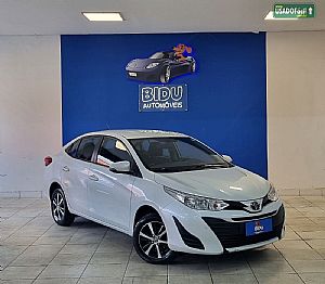 Toyota Yaris Sedan XL Live 1.5 Automático Flex