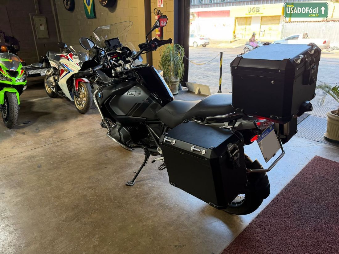 BMW R 1250 GS Adventure Premium Triple Black 2022/2022 — foto 6 de 11