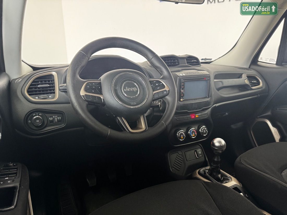 Jeep Renegade 1.8 4x2 Mecânico Flex 2016/2016 — foto 8 de 12
