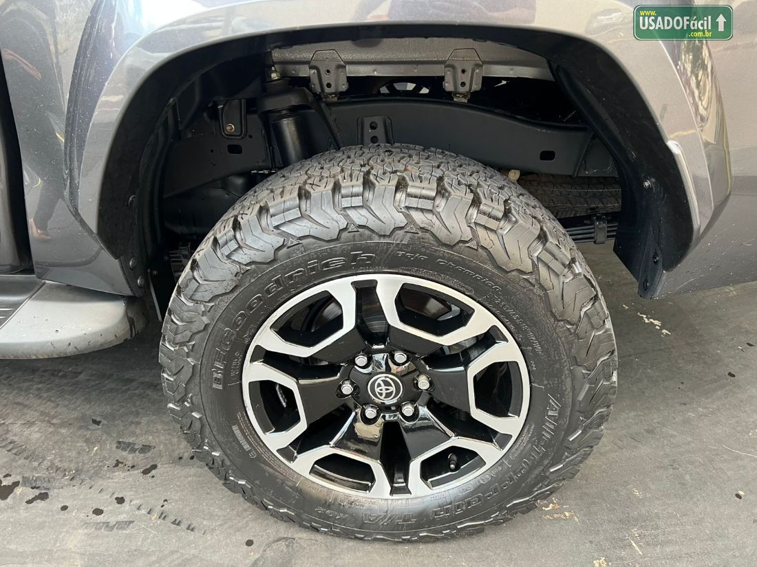 Toyota Hilux SRX Plus CD 2.8 4x4 TDI Automático Diesel 2024/2024 — foto 16 de 16