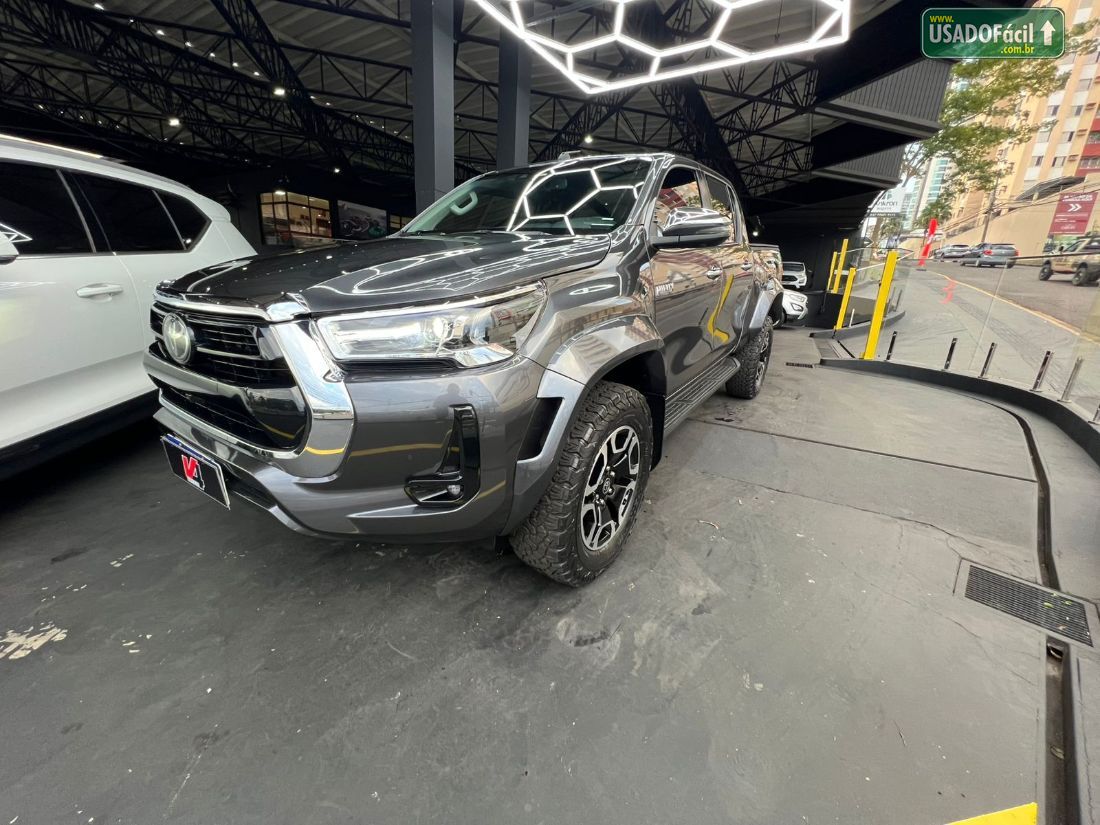Toyota Hilux SRX Plus CD 2.8 4x4 TDI Automático Diesel 2024/2024 — foto 2 de 16