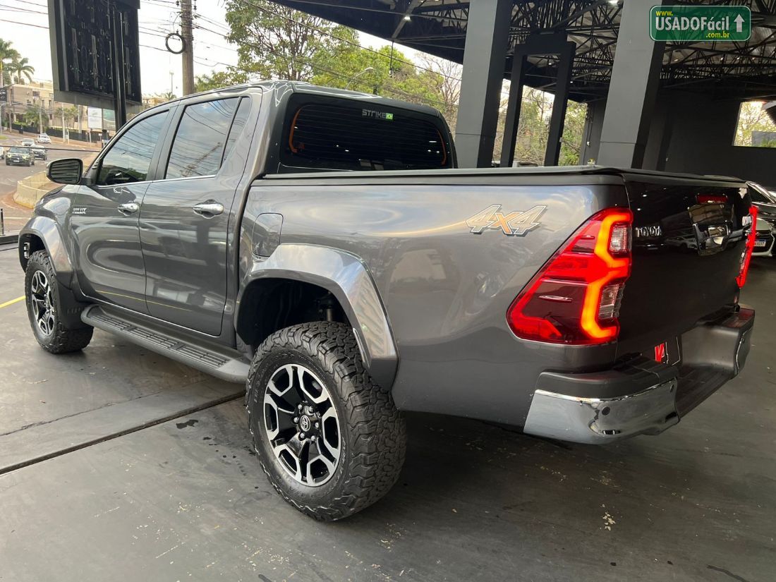 Toyota Hilux SRX Plus CD 2.8 4x4 TDI Automático Diesel 2024/2024 — foto 3 de 16