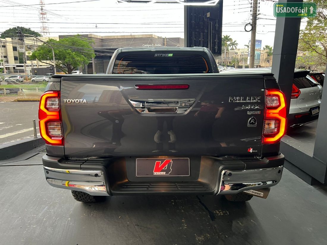 Toyota Hilux SRX Plus CD 2.8 4x4 TDI Automático Diesel 2024/2024 — foto 4 de 16