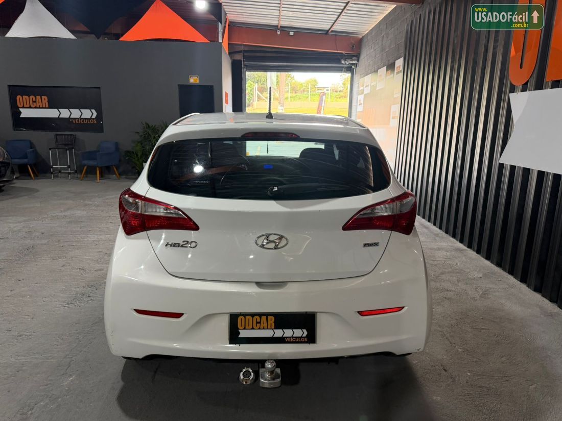 Hyundai HB20 Hatch Comfort 1.0 Flex 2014/2015 — foto 5 de 11