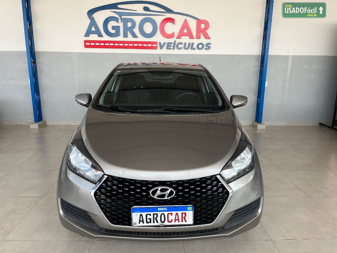 Hyundai HB20 Hatch Comfort 1.6 Mecânico Flex 2017/2018 — foto 10 de 12