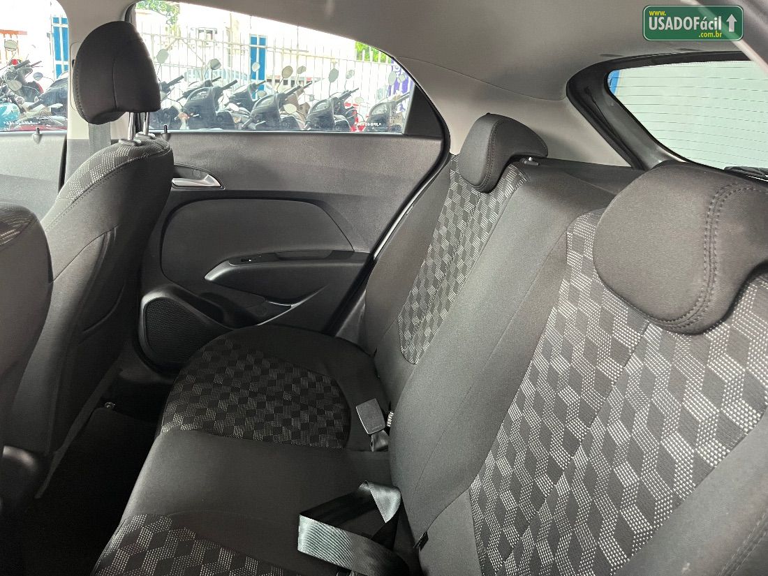 Hyundai HB20 Hatch Comfort 1.6 Mecânico Flex 2017/2018 — foto 11 de 12