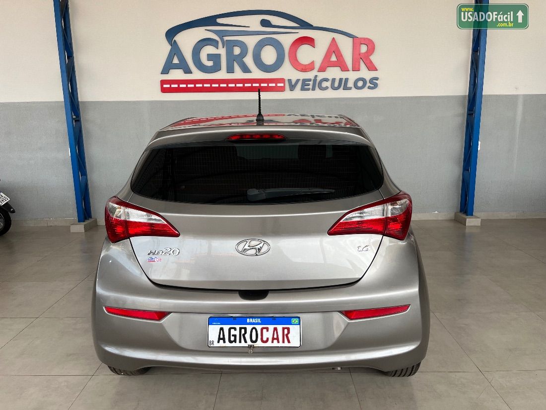 Hyundai HB20 Hatch Comfort 1.6 Mecânico Flex 2017/2018 — foto 6 de 12