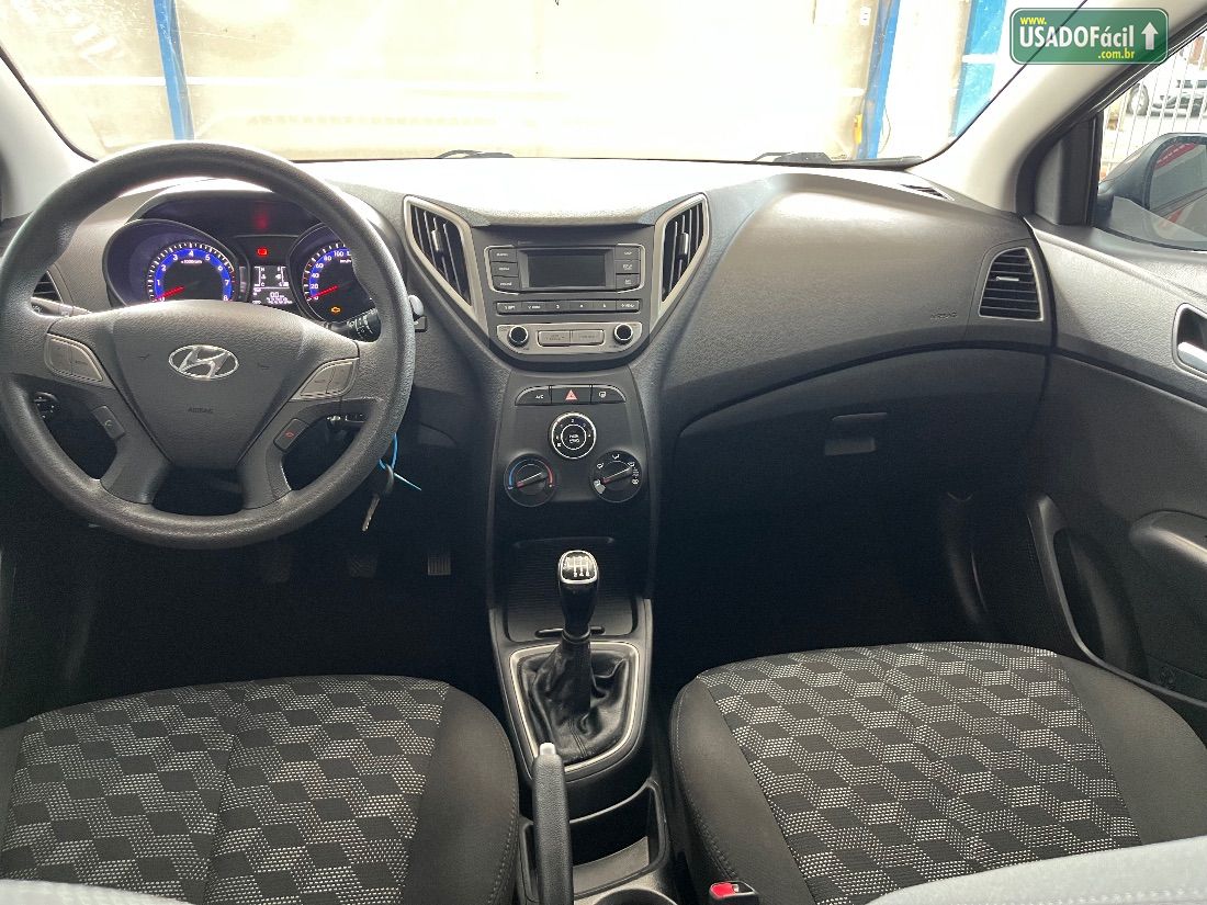 Hyundai HB20 Hatch Comfort 1.6 Mecânico Flex 2017/2018 — foto 8 de 12
