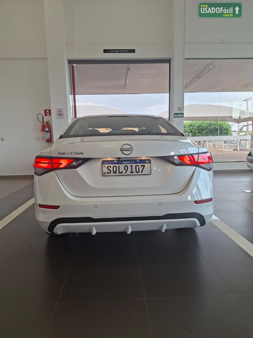 Nissan Sentra Advance 2.0 Automático 2025/2026 — foto 8 de 12