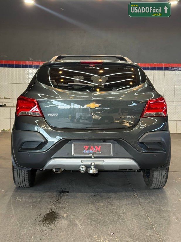 CHEVROLET/GM Onix Hatch Activ 1.4 Mecânico Flex 2016/2017 — foto 5 de 13