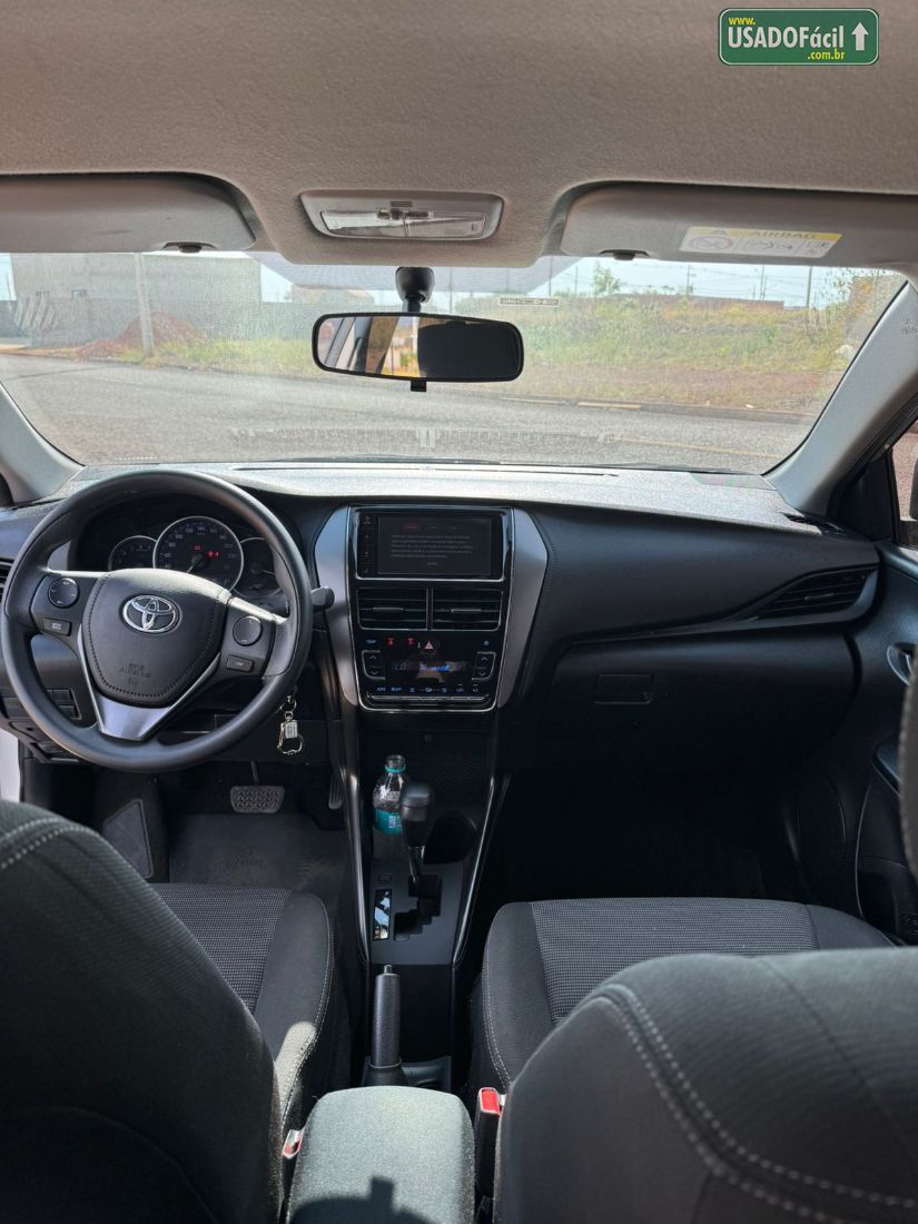 Toyota Yaris Sedan XL 1.5 Automático Flex 2023/2024 — foto 10 de 11