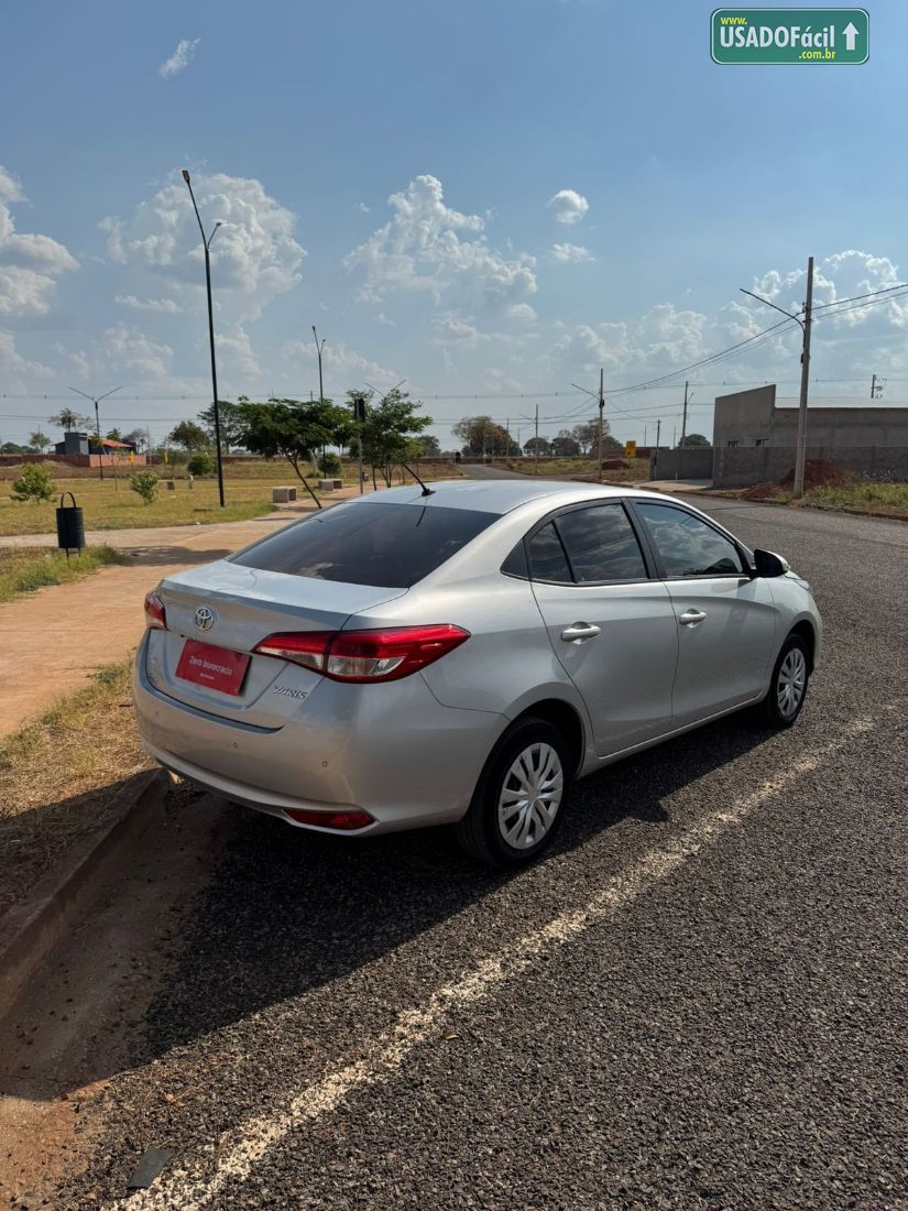 Toyota Yaris Sedan XL 1.5 Automático Flex 2023/2024 — foto 6 de 11