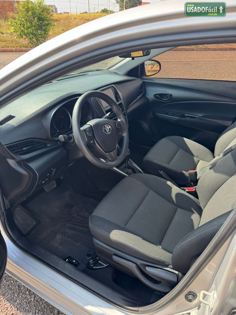 Toyota Yaris Sedan XL 1.5 Automático Flex 2023/2024 — foto 7 de 11