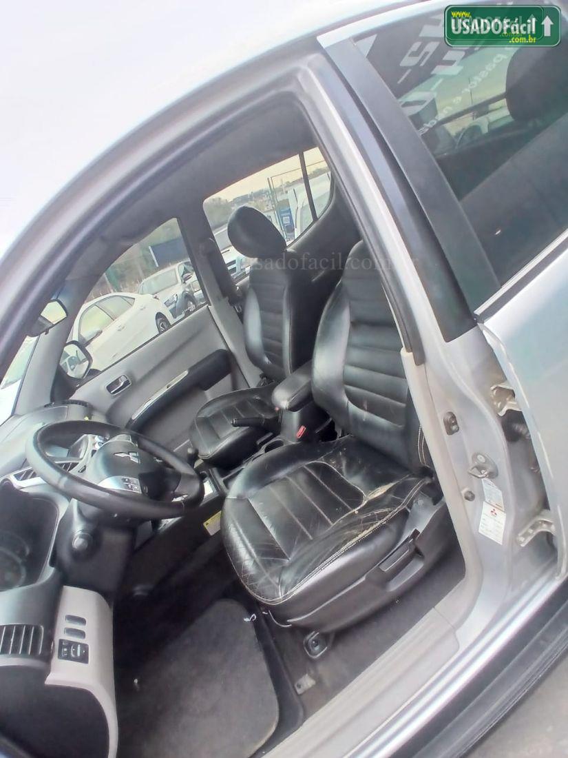 MITSUBISHI L200 Triton HPE CD 3.2 Turbo Automático Diesel 2014/2014 — foto 15 de 23