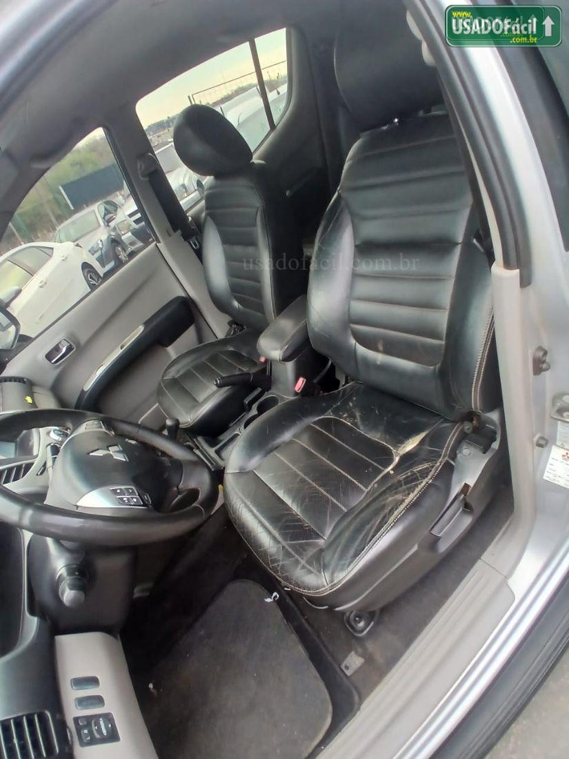 MITSUBISHI L200 Triton HPE CD 3.2 Turbo Automático Diesel 2014/2014 — foto 14 de 23