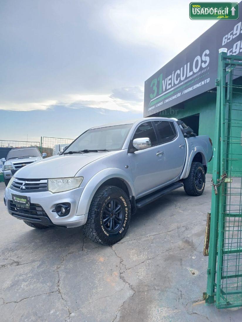 MITSUBISHI L200 Triton HPE CD 3.2 Turbo Automático Diesel 2014/2014 — foto 2 de 23