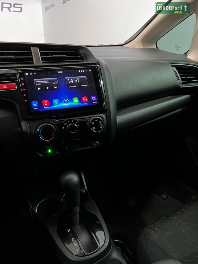 Honda Fit LX 1.5 5P Automático Flexone 2014/2015 — foto 9 de 10