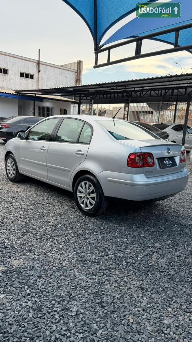 Volkswagen Polo Sedan 1.6 Mi Total Flex 2010/2011 — foto 4 de 15