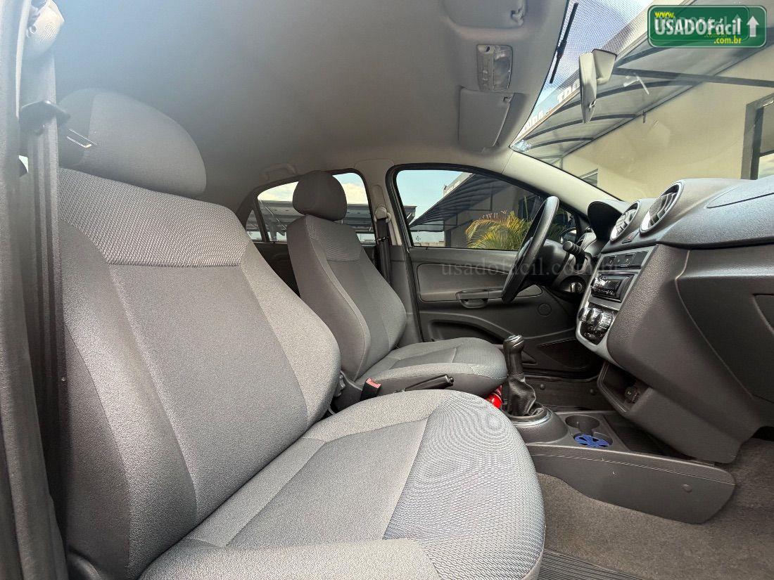 VOLKSWAGEN Gol City Trend 1.0 Total Flex 4P 2009/2009 — foto 8 de 10