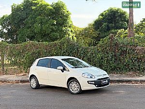 Fiat Punto Essence 1.6 Flex 5P