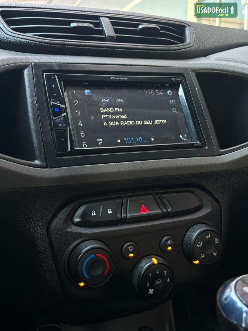 CHEVROLET/GM Prisma Sedan Joy 1.0 Flex 2017/2018 — foto 8 de 12