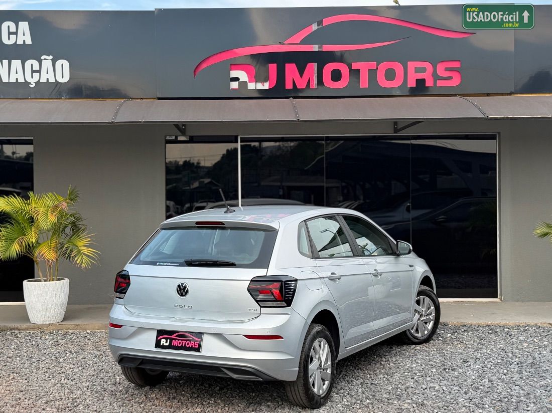 Volkswagen Polo Comfortline 1.0 TSI Automático Flex 2023/2024 — foto 2 de 10
