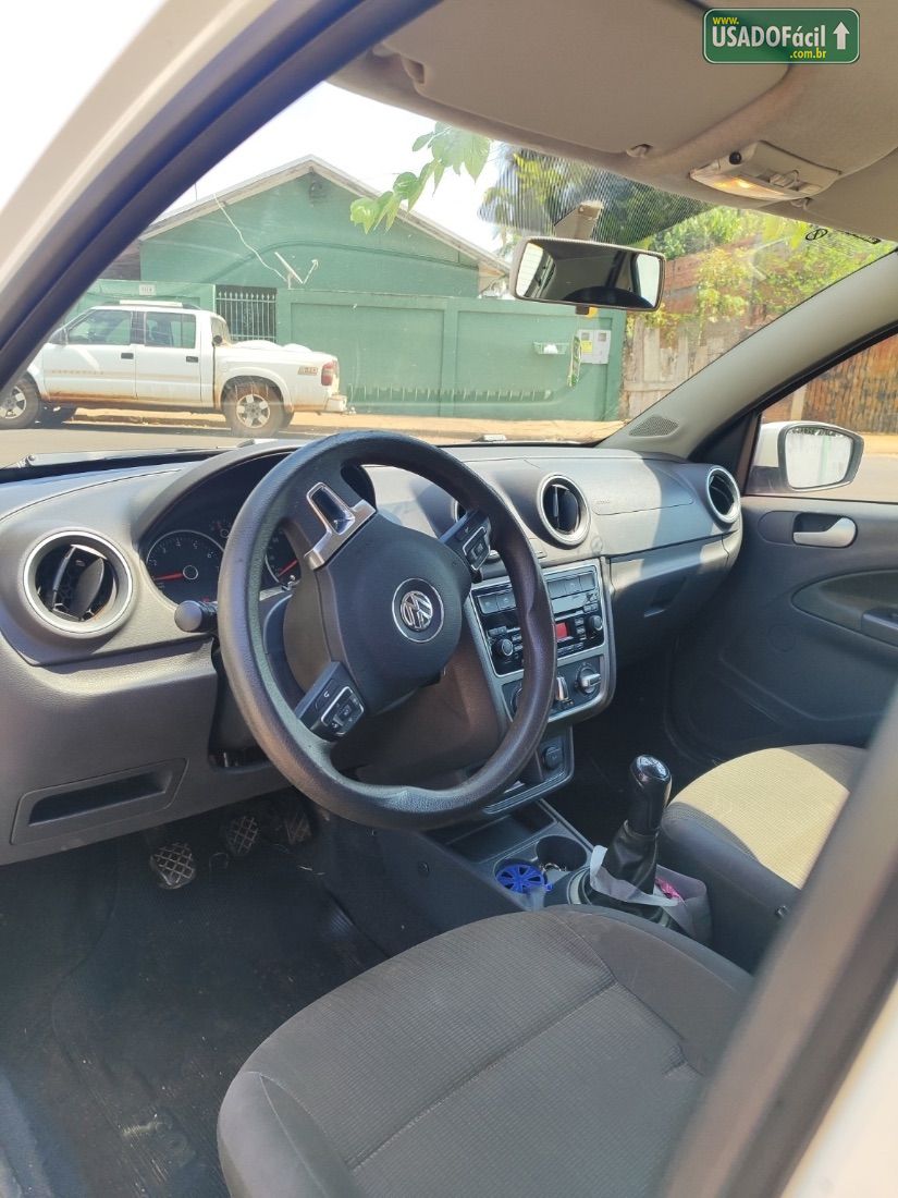Volkswagen Gol 1.6 Mi 4P Total Flex 2014/2014 — foto 3 de 8