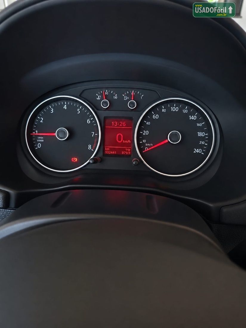 Volkswagen Gol 1.6 Mi 4P Total Flex 2014/2014 — foto 4 de 8