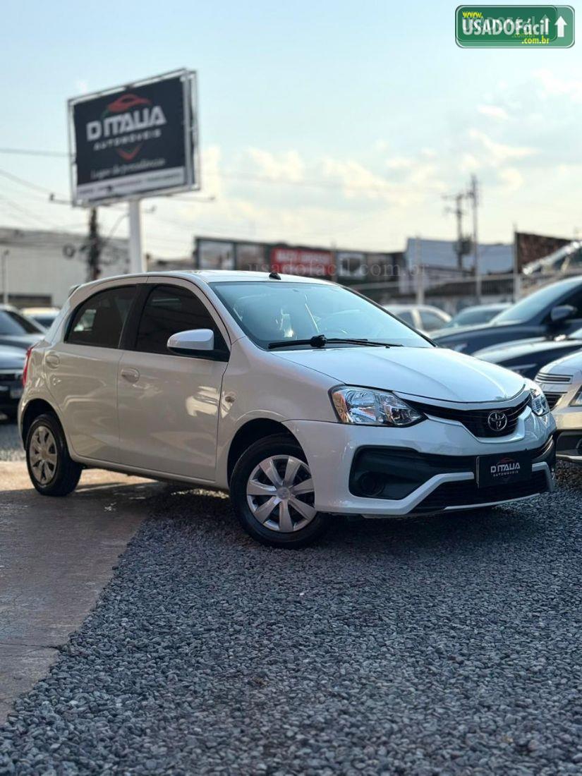 TOYOTA Etios Hatch XS 1.5 Automático Flex 2017/2018 — foto 5 de 14